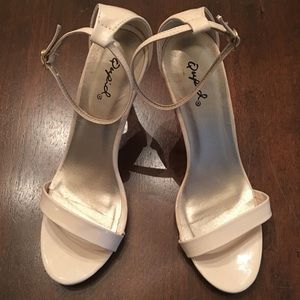 🆕 Qupid Nude Heels